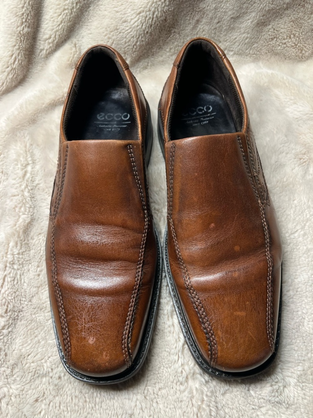 Ecco mens shoes size 43 or mens 9-9.5
